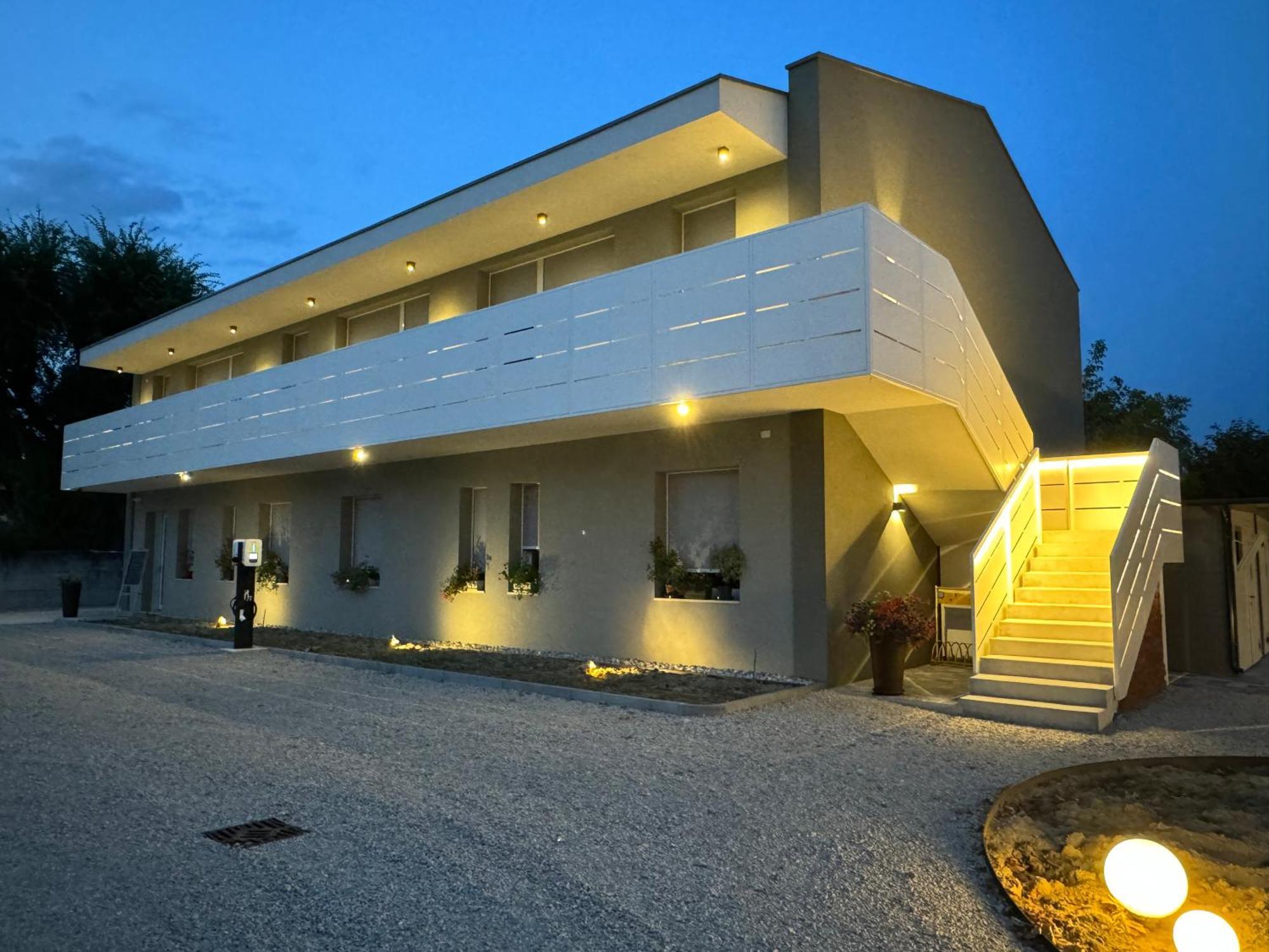 Residence Diamante ヴィッロルバ エクステリア 写真